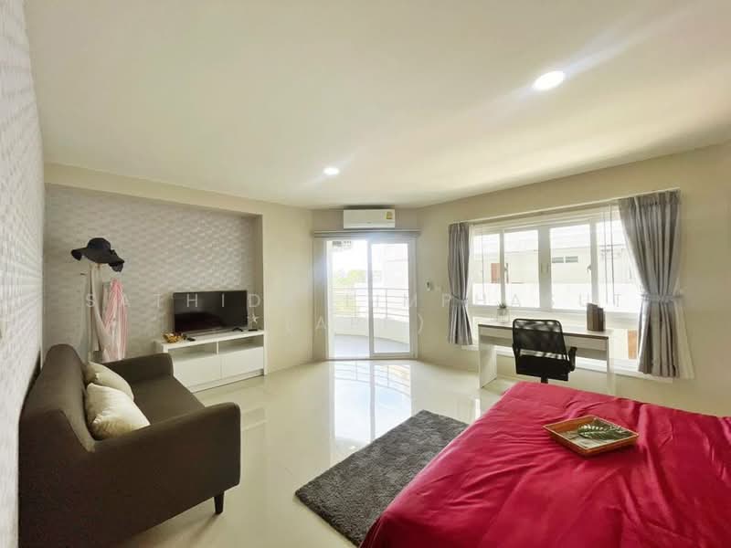 Grand View Condo Pattaya : แกรนด์ วิว คอนโด พัทยา, ชลบุรี, นาจอมเทียน, สัตหีบ, ชลบุรี, 60 ตร.ม., คอนโด ให้เช่า, โดย Sathida Limphasut (App), 500225770 - DDproperty.com