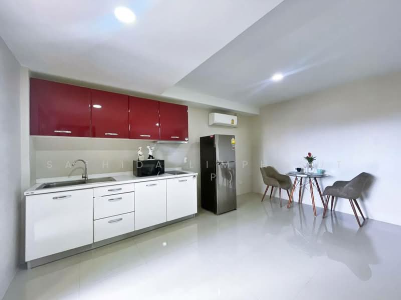 Grand View Condo Pattaya : แกรนด์ วิว คอนโด พัทยา, ชลบุรี, นาจอมเทียน, สัตหีบ, ชลบุรี, 60 ตร.ม., คอนโด ให้เช่า, โดย Sathida Limphasut (App), 500225770 - DDproperty.com