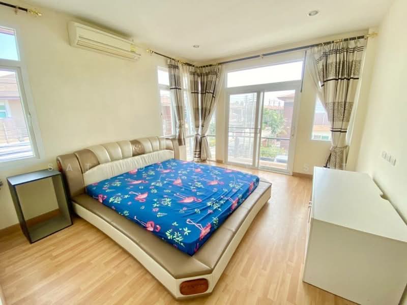 The Boulevard Sriracha : เดอะ บูเลอวาร์ด ศรีราชา, ชลบุรี, ถนน ศรีราชา-หนองยายบู่, สุรศักดิ์, ศรีราชา, ชลบุรี, 220 ตร.ม., บ้านเดี่ยว ให้เช่า, โดย Sathida Limphasut (App), 500225775 - DDproperty.com