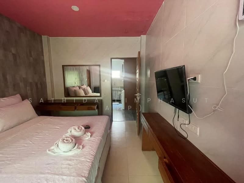 View Point Village, Chon Buri (Pattaya), Pattaya City, Bang Lamung, Bang Lamung (Pattaya), Chon Buri (Pattaya), 7 Bedrooms, 300 sqm, Single Detached House For Rent, by Sathida Limphasut (App), 500225783 - DDproperty.com