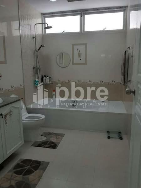 Pattaya Lagoon Village, Chon Buri (Pattaya), Nong Pru, Bang Lamung (Pattaya), Chon Buri (Pattaya), 4 Bedrooms, 280 sqm, Single Detached House For Rent, by Sathida Limphasut (App), 500225810 - DDproperty.com