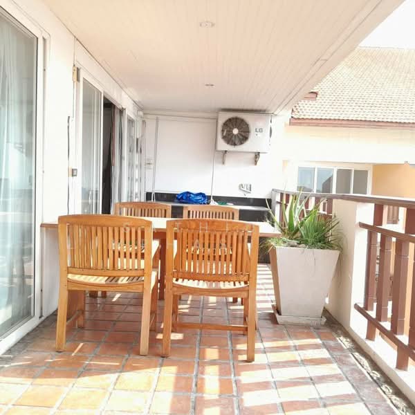 Royal Hill Resort, Chon Buri (Pattaya), 154 Thappraya Rd, Nong Pru, Bang Lamung (Pattaya), Chon Buri (Pattaya), 2 Bedrooms, 123 sqm, Condo For Rent, by Sathida Limphasut (App), 500225821 - DDproperty.com