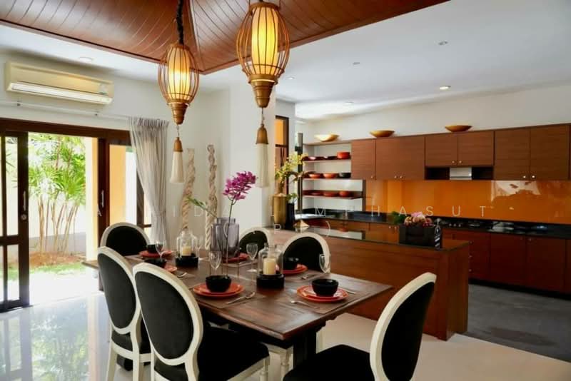 Perla Villa Pattaya, Chon Buri (Pattaya), Poong, Bang Lamung (Pattaya), Chon Buri (Pattaya), 4 Bedrooms, 800 sqm, Villa For Rent, by Sathida Limphasut (App), 500225843 - DDproperty.com