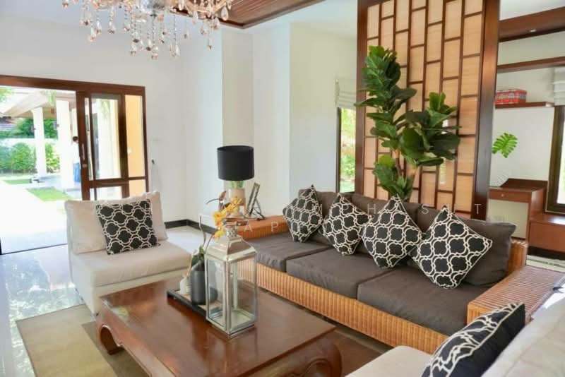 Perla Villa Pattaya, Chon Buri (Pattaya), Poong, Bang Lamung (Pattaya), Chon Buri (Pattaya), 4 Bedrooms, 800 sqm, Villa For Rent, by Sathida Limphasut (App), 500225843 - DDproperty.com