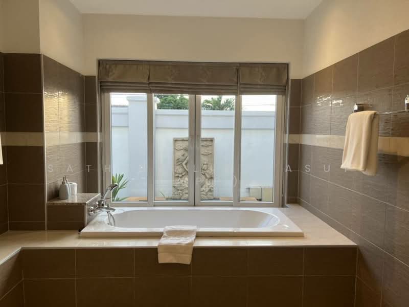 The Prestige at Siam Royal View, Chon Buri (Pattaya), Nong Pru, Bang Lamung (Pattaya), Chon Buri (Pattaya), 4 Bedrooms, 550 sqm, Villa For Rent, by Sathida Limphasut (App), 500225846 - DDproperty.com