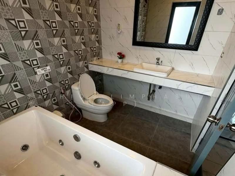 Suksabai Villa, Chon Buri (Pattaya), Soi Suksabai Villa, Bang Lamung, Bang Lamung (Pattaya), Chon Buri (Pattaya), 5 Bedrooms, 280 sqm, Villa For Rent, by Sathida Limphasut (App), 500225857 - DDproperty.com