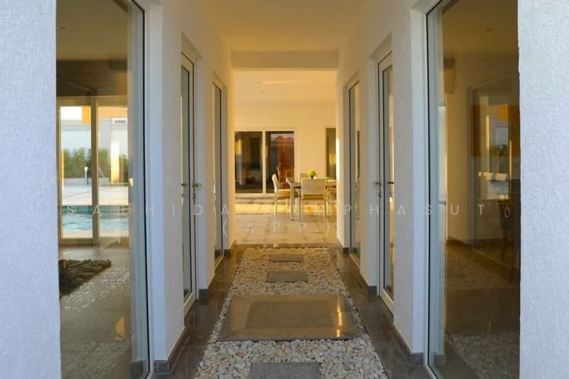 The Prestige at Siam Royal View, Chon Buri (Pattaya), Nong Pru, Bang Lamung (Pattaya), Chon Buri (Pattaya), 5 Bedrooms, 1,050 sqm, Villa For Rent, by Sathida Limphasut (App), 500225858 - DDproperty.com