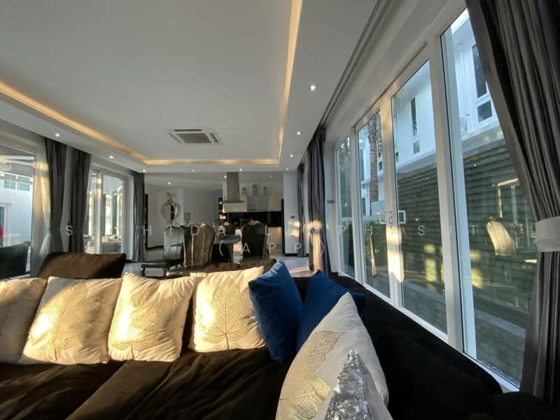 Palm Oasis Villa Pattaya, Chon Buri (Pattaya), Soi Thep Prasit 17, Nong Pru, Bang Lamung (Pattaya), Chon Buri (Pattaya), 5 Bedrooms, 450 sqm, Villa For Rent, by Sathida Limphasut (App), 500225864 - DDproperty.com