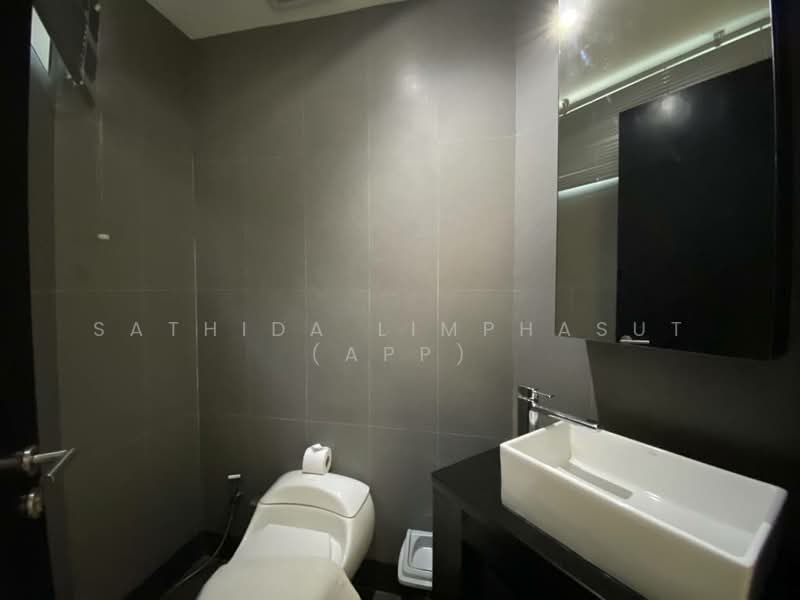 Palm Oasis Villa Pattaya : ปาล์ม โอเอซิส วิลล่า พัทยา, ชลบุรี, ซอยเทพประสิทธิ์ 17, หนองปรือ, บางละมุง, ชลบุรี, 450 ตร.ม., วิลล่า ให้เช่า, โดย Sathida Limphasut (App), 500225864 - DDproperty.com