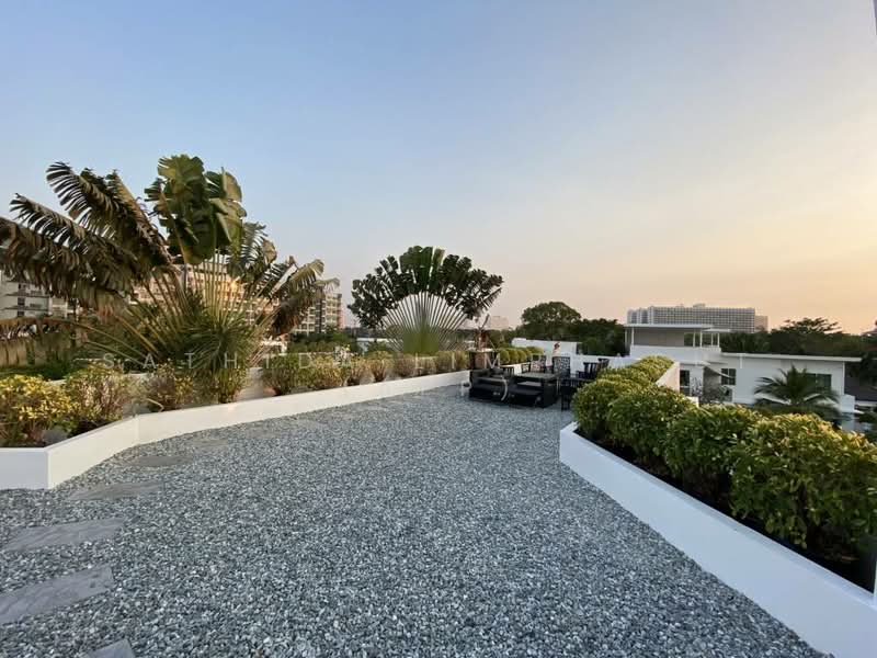 Palm Oasis Villa Pattaya, Chon Buri (Pattaya), Soi Thep Prasit 17, Nong Pru, Bang Lamung (Pattaya), Chon Buri (Pattaya), 5 Bedrooms, 450 sqm, Villa For Rent, by Sathida Limphasut (App), 500225864 - DDproperty.com