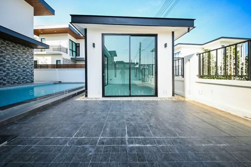 Aqua Pool Villa by Vinyx : อะควา พูล วิลล่า วินิกซ์, ชลบุรี, ห้วยใหญ่, บางละมุง, ชลบุรี, 250 ตร.ม., วิลล่า ขาย, โดย Sathida Limphasut (App), 500225866 - DDproperty.com