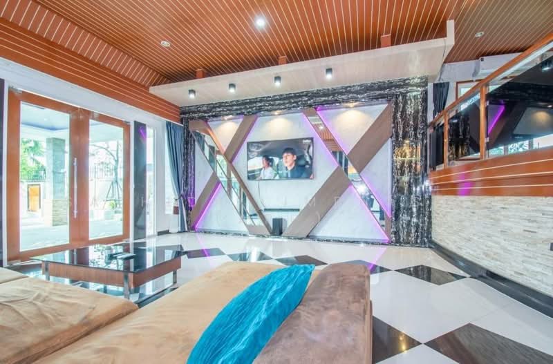 Baan Piam Mongkhon, Chon Buri (Pattaya), Huai Yai, Bang Lamung (Pattaya), Chon Buri (Pattaya), 4 Bedrooms, 350 sqm, Villa For Sale, by Sathida Limphasut (App), 500225868 - DDproperty.com