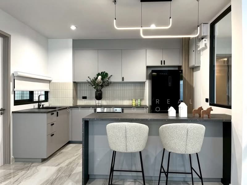 Baan Klang Mueng The Edition Bangna, Samut Prakan, Bang Kaeo, Bang Plee, Samut Prakan, 4 Bedrooms, 320 sqm, Single Detached House For Rent, by Forty-Six Real Estate Group, 500226009 - DDproperty.com