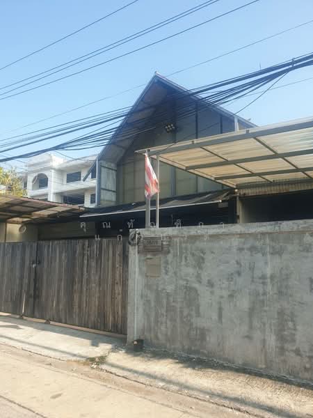 ให้เช่า - โกดังลาดพร้าว 41ให้เช่า 2ชั้น พื้นที่ 60 ตร.ว กว้าง 12×14เมตร จอดรถ 1 คัน 3ห้องนอน 2 ห้องน้ำ แอร์, กรุงเทพ