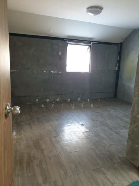 For Rent - โกดังลาดพร้าว 41ให้เช่า 2ชั้น พื้นที่ 60 ตร.ว กว้าง 12×14เมตร จอดรถ 1 คัน 3ห้องนอน 2 ห้องน้ำ แอร์, Bangkok