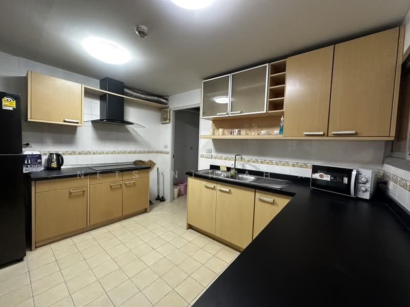 Tai Ping Towers, Bangkok, 582 Soi Sukhumvit 63, Khlong Tan Nua, Watthana, Bangkok, 3 Bedrooms, 130 sqm, Condo For Rent, by Netsanthiah Ai, 500226019 - DDproperty.com