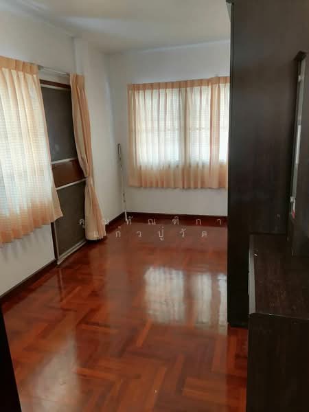 บ้านเช่าลาดปลาเค้า ลาดพร้าววังหิน ใกล้มหาลัเกษตรศาตร์ ใกล้ห้างเมเจอร์รัชโยธิน ให้เช่าบ้านเดี่ยว 2ชั้, Bangkok, Anusaowari, Bang Khen, Bangkok, 4 Bedrooms, 550 sqm, Single Detached House For Rent, by ทัณฑิกา แก้วปู่วัด, 500226020 - DDproperty.com