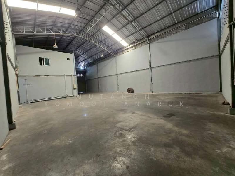 For Rent - ให้เช่า/ขาย โรงงาน โกดัง คลังสินค้า พร้อมออฟฟิศ 2 ชั้น ไฟฟ้า 3 เฟส 100A ซอยเจอาร์ 2 บางน้ำจืด, Samut Sakhon