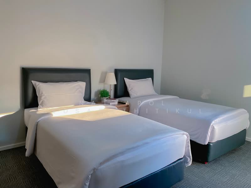 Quad Sukhumvit 36, Bangkok, 18 Soi Sukhumvit 36, Khong Tan, Khlong Toei, Bangkok, 2 Bedrooms, 120 sqm, Apartment For Rent, by Nattapol Jedsadathitikul, 500226043 - DDproperty.com