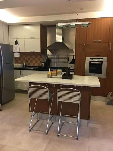 Silom Grand Terrace, Bangkok, Soi Saladaeng 2, Saladaeng Road, Silom, Bang Rak, Bangkok, 2 Bedrooms, 110 sqm, Condo For Rent, by Nattapol Jedsadathitikul, 500226044 - DDproperty.com