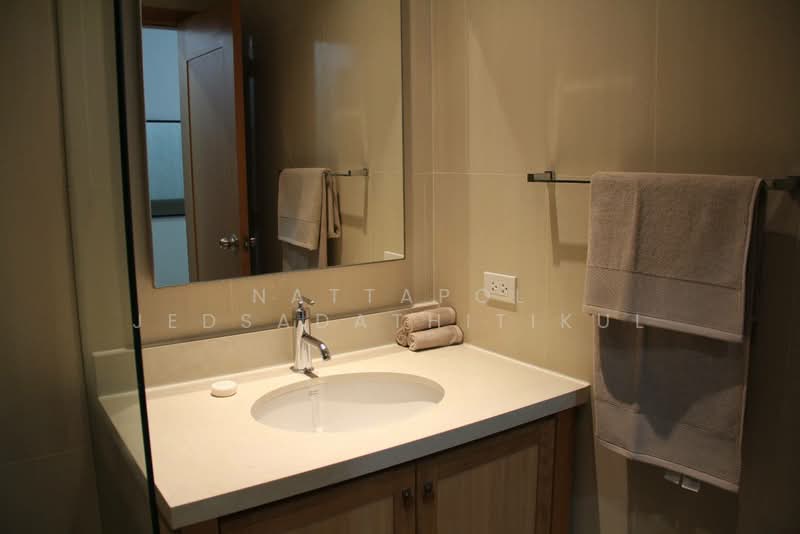 The Emporio Place, Bangkok, 93 Soi Sukhumvit 24, Sukhumvit Road, Khong Tan, Khlong Toei, Bangkok, 3 Bedrooms, 161 sqm, Condo For Rent, by Nattapol Jedsadathitikul, 500226054 - DDproperty.com