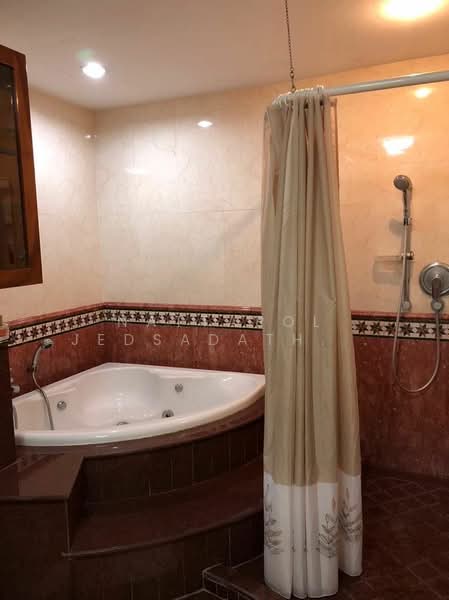 For Rent - Silom Condominium, Bangkok