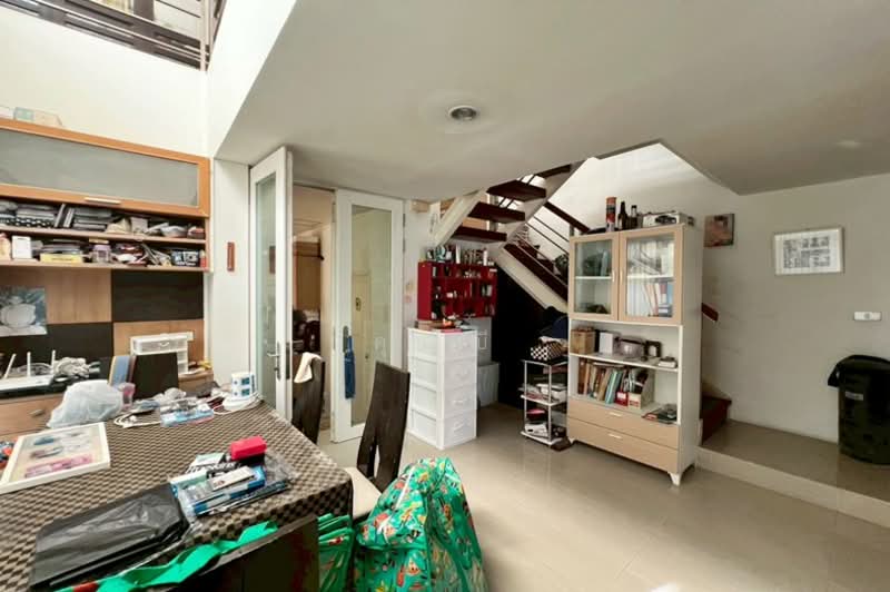 ไอริส เรสซิเดนซ์ ประดิษฐ์มนูธรรม, Bangkok, Khlong Chaokhun Sing, Wang Thonglang, Bangkok, 4 Bedrooms, 150 sqm, Single Detached House For Sale, by คุณบี, 500226071 - DDproperty.com