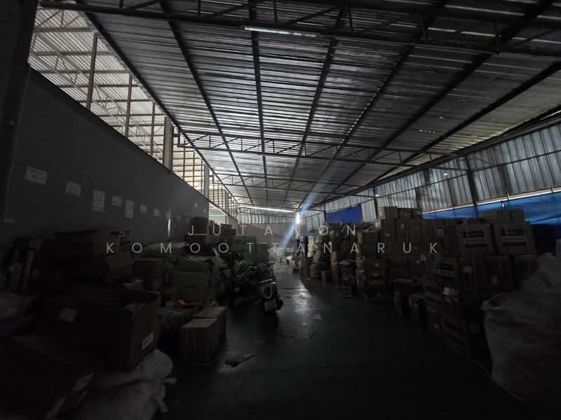 ให้เช่า/ขาย โกดัง โรงงานขนาด 750 ตร.ม. พร้อมออฟฟิศ 2 ชั้น ไฟฟ้า 100 A 3 เฟส ซอยอยู่เจริญ 3 ตำบลนาดี, Samut Sakhon, Na Di, Muang Samut Sakhon, Samut Sakhon, , 750 sqm, Warehouse/Factory For Rent, by Jutanon Komoottanaruk, 500226092 - DDproperty.com