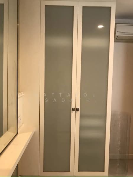The Bangkok Sathorn-Taksin, Bangkok, Krung Thonburi, Bang Lam Phu Lang, Khlong San, Bangkok, 2 Bedrooms, 70 sqm, Condo For Rent, by Nattapol Jedsadathitikul, 500226151 - DDproperty.com