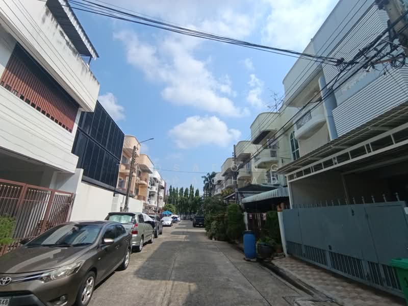 Baan 84 Mansion, Bangkok, Wang Thonglang, Wang Thonglang, Bangkok, 4 Bedrooms, 250 sqm, Townhouse For Sale, by Tadsapong Pimpachad, 500226166 - DDproperty.com