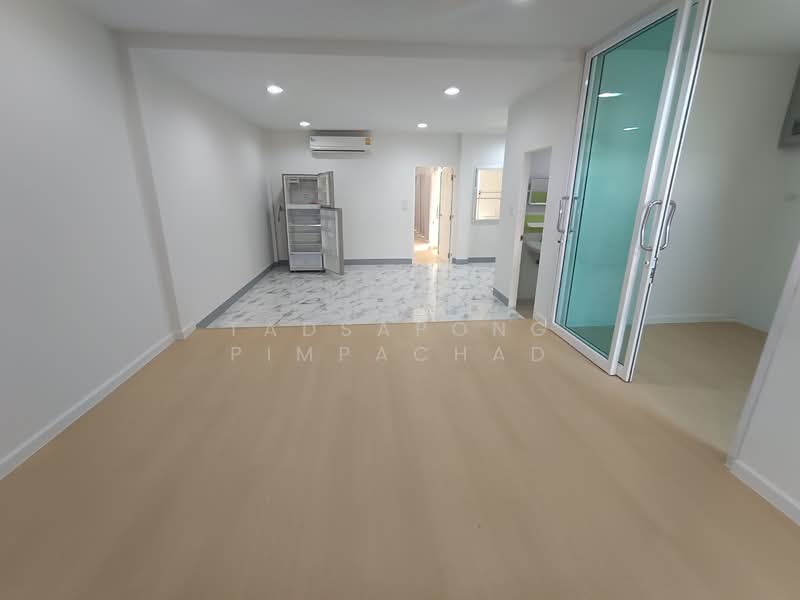 Baan 84 Mansion, Bangkok, Wang Thonglang, Wang Thonglang, Bangkok, 4 Bedrooms, 250 sqm, Townhouse For Sale, by Tadsapong Pimpachad, 500226166 - DDproperty.com