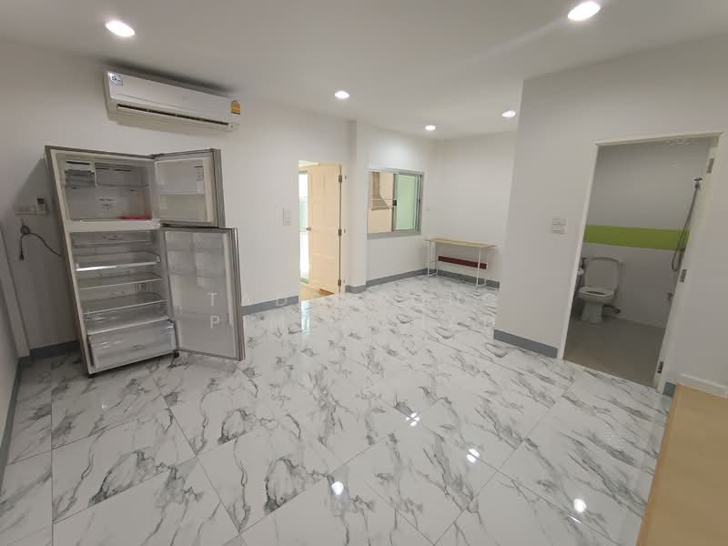 Baan 84 Mansion, Bangkok, Wang Thonglang, Wang Thonglang, Bangkok, 4 Bedrooms, 250 sqm, Townhouse For Sale, by Tadsapong Pimpachad, 500226166 - DDproperty.com