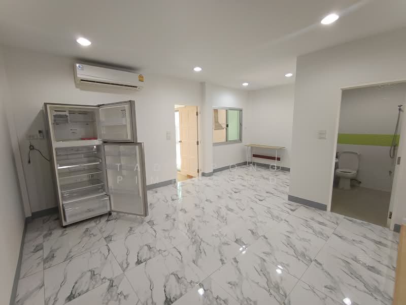 หมู่บ้าน 84 แมนชั่น : Baan 84 Mansion, กรุงเทพ, วังทองหลาง, วังทองหลาง, กรุงเทพ, 250 ตร.ม., ทาวน์เฮ้าส์ ขาย, โดย Tadsapong Pimpachad, 500226166 - DDproperty.com