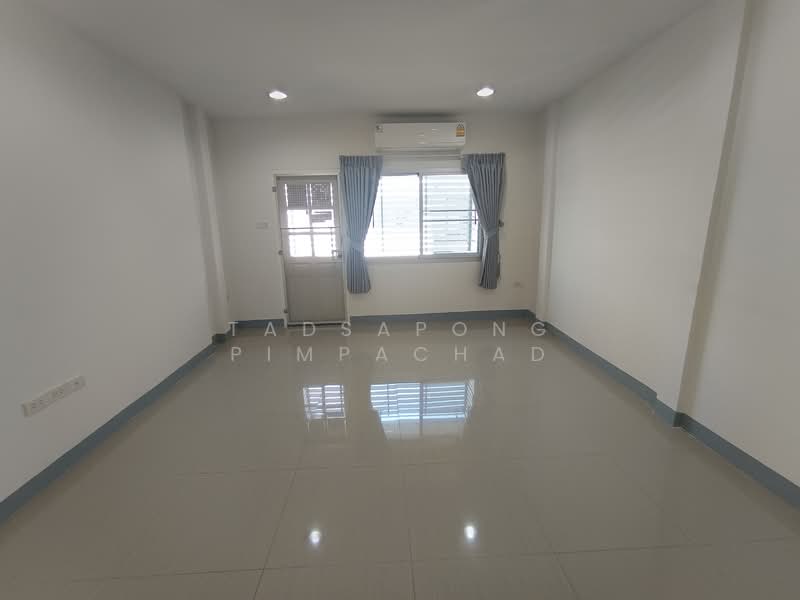 Baan 84 Mansion, Bangkok, Wang Thonglang, Wang Thonglang, Bangkok, 4 Bedrooms, 250 sqm, Townhouse For Sale, by Tadsapong Pimpachad, 500226166 - DDproperty.com