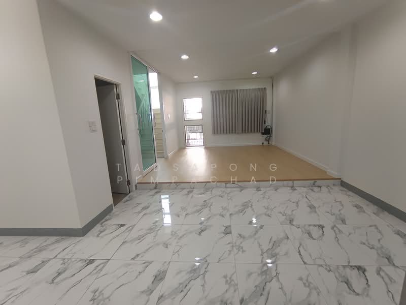 หมู่บ้าน 84 แมนชั่น : Baan 84 Mansion, กรุงเทพ, วังทองหลาง, วังทองหลาง, กรุงเทพ, 250 ตร.ม., ทาวน์เฮ้าส์ ขาย, โดย Tadsapong Pimpachad, 500226166 - DDproperty.com