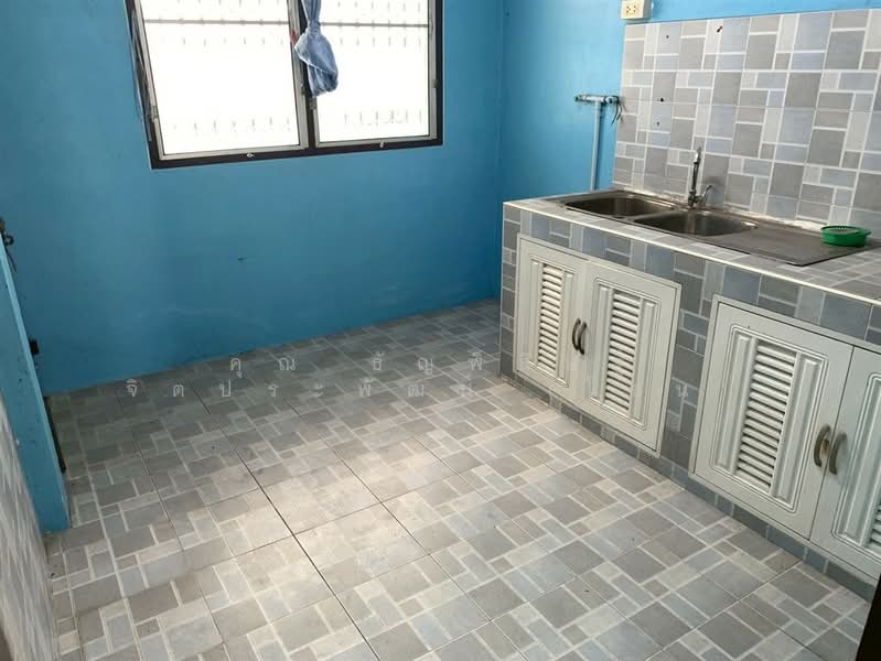 ทาวน์เฮ้าส์ 2 ชั้น 18 ตร.ว. หมู่บ้านสินทรัพย์นคร ใกล้มหาวิทยาลัยนอร์ทกรุงเทพ วิทยาเขตสะพานใหม่, Bangkok, ถนนเทพรักษ์, Anusaowari, Bang Khen, Bangkok, 2 Bedrooms, 90 sqm, Townhouse For Sale, by คุณ ธัญพิสิษฐ์ จิตประพัฒน์ (โซน), 500226186 - DDproperty.com