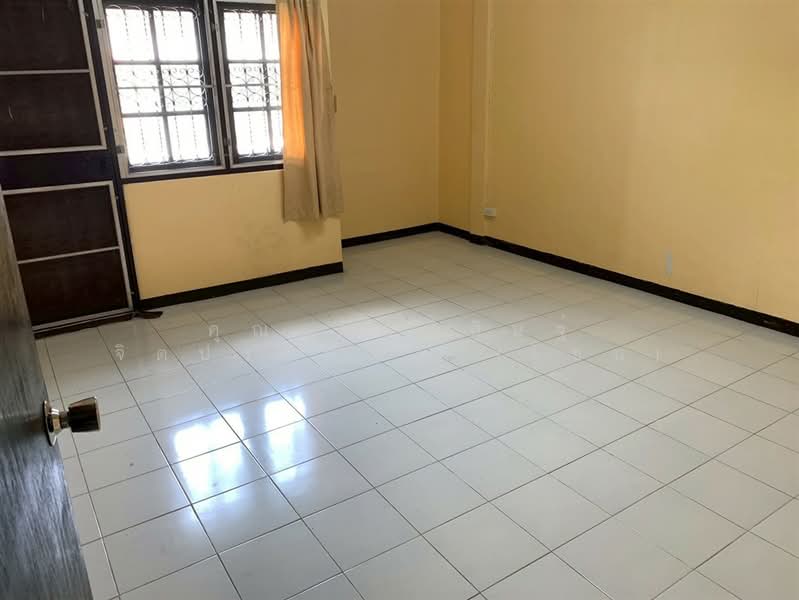 ทาวน์เฮ้าส์ 2 ชั้น 18 ตร.ว. หมู่บ้านสินทรัพย์นคร ใกล้มหาวิทยาลัยนอร์ทกรุงเทพ วิทยาเขตสะพานใหม่, Bangkok, ถนนเทพรักษ์, Anusaowari, Bang Khen, Bangkok, 2 Bedrooms, 90 sqm, Townhouse For Sale, by คุณ ธัญพิสิษฐ์ จิตประพัฒน์ (โซน), 500226186 - DDproperty.com