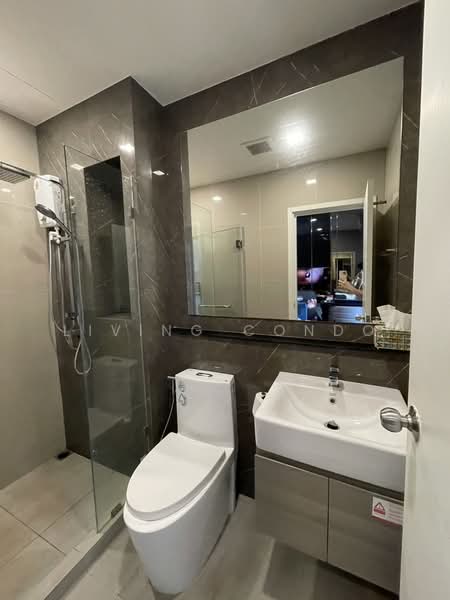 The Tree Pattanakarn-Ekkamai, Bangkok, 89 Phatthanakan Road, Suan Luang, Suan Luang, Bangkok, 1 Bedroom, 30 sqm, Condo For Rent, by Living Condo, 500226189 - DDproperty.com