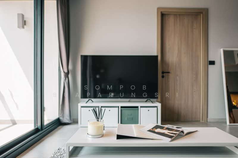 The Lofts Asoke, Bangkok, Sukhumvit 21 Road, Khlongtoei Nua, Watthana, Bangkok, 2 Bedrooms, 87 sqm, Condo For Rent, by Sompob Buaparungsri, 500226191 - DDproperty.com