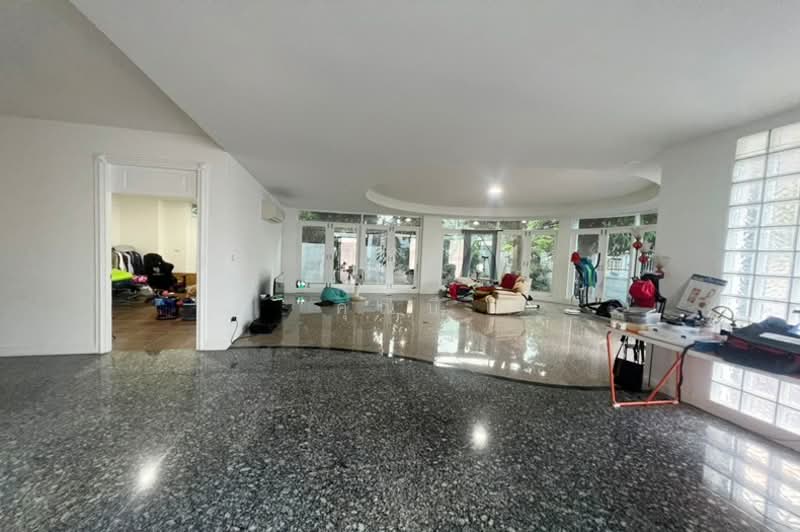 ถนนลาดพร้าว ซอยลาดพร้าว 83, Bangkok, ลาดพร้าว, Khlong Chaokhun Sing, Wang Thonglang, Bangkok, 5 Bedrooms, 524 sqm, Townhouse For Sale, by คุณบี, 500226206 - DDproperty.com