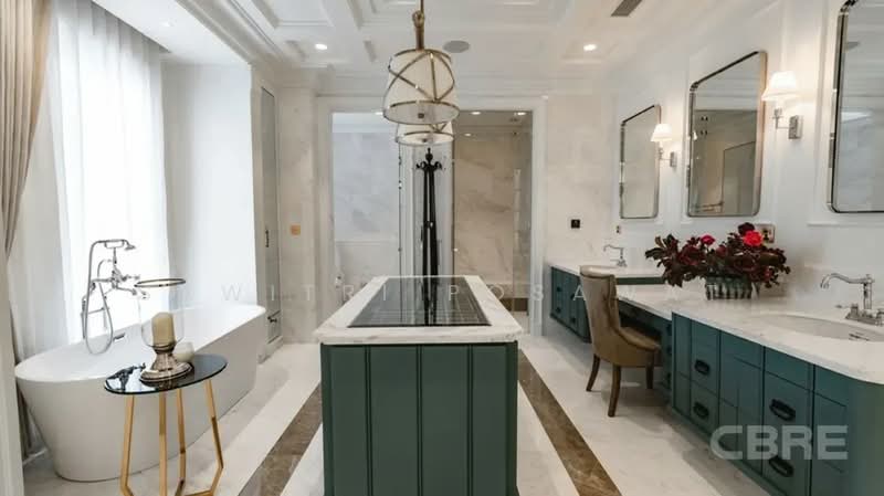 Casa Ekamai 28, Bangkok, 45 14 Ekkamai 28 Alley, Khlong Tan Nua, Watthana, Bangkok, 4 Bedrooms, 846 sqm, Single Detached House For Rent, by Sawitri Posawat, 500226214 - DDproperty.com