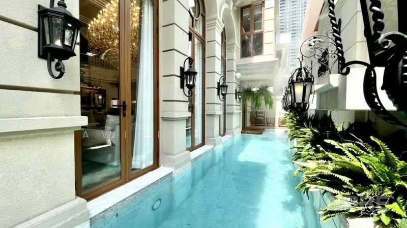 Casa Ekamai 28, Bangkok, 45 14 Ekkamai 28 Alley, Khlong Tan Nua, Watthana, Bangkok, 4 Bedrooms, 846 sqm, Single Detached House For Rent, by Sawitri Posawat, 500226214 - DDproperty.com