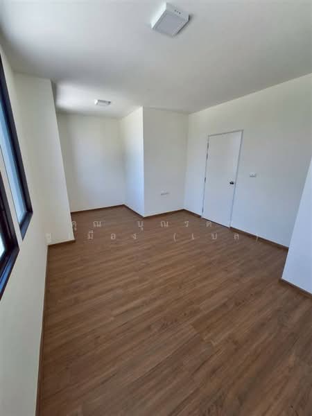 Pleno Ratchapruek-Chaengwattana, Pathum Thani, O Bo Cho Rim Khan Khlong Ko Kriang Road, Bang Khu Wat, Muang Pathum Thani, Pathum Thani, 3 Bedrooms, 100 sqm, Townhouse For Sale, by คุณ บุณรดา ชูเมือง (เบล), 500226220 - DDproperty.com