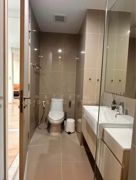 Noble Recole, Bangkok, 77 Soi Sukhumvit 19 Sukhumvit Road, Khlongtoei Nua, Watthana, Bangkok, 2 Bedrooms, 68 sqm, Condo For Rent, by Nattapol Jedsadathitikul, 500226238 - DDproperty.com