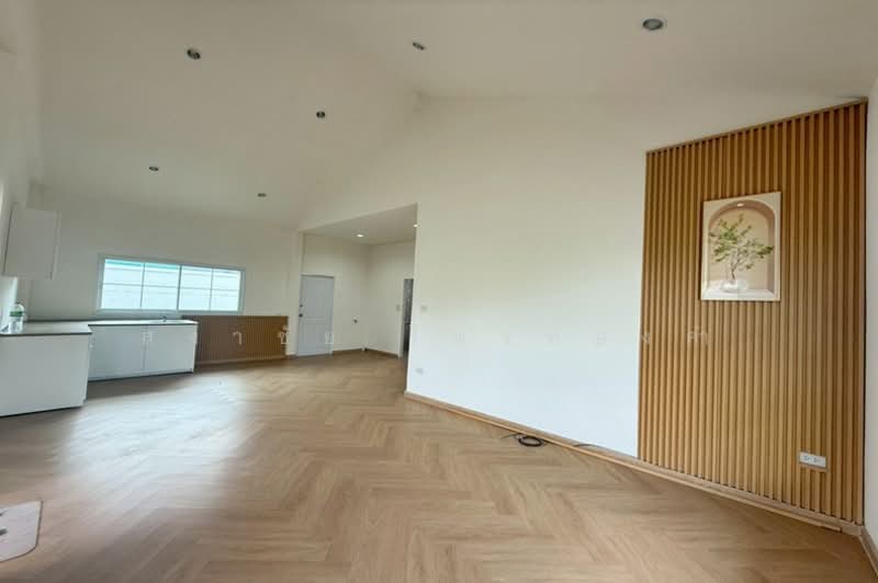 ถนนเลียบคลองนายเฉลิม ถนนกาญจนาภิเษก ซอยย่อยเจียมเจริญ 7 แขวงบางคูวัด บางบัวทอง นนทบุรี 11110, นนทบุรี, เลียบคลองนายเฉลิม, บางคูรัด, บางบัวทอง, นนทบุรี, 100 ตร.ม., บ้านเดี่ยว ขาย, โดย สง่าชัย ไทรทองคำ, 500226243 - DDproperty.com