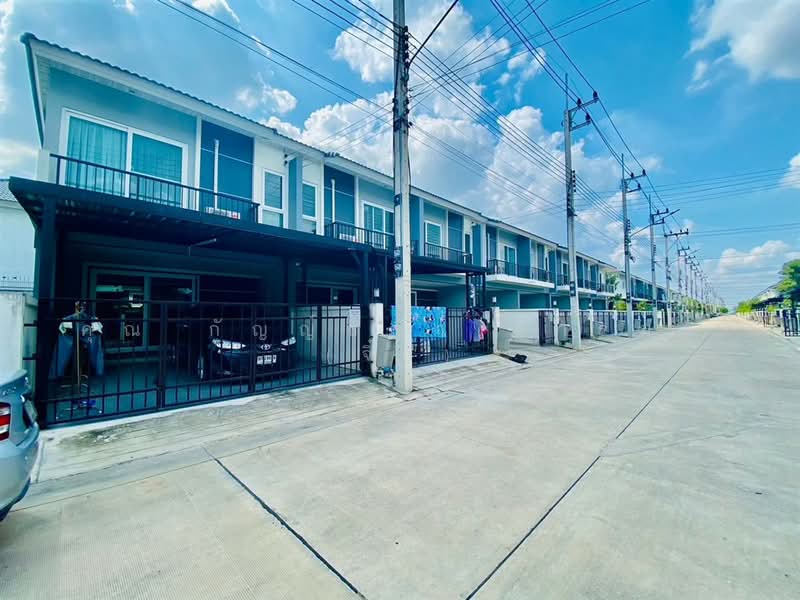 Supalai Pride Wongwaen-Lumlukka Klong 6, Pathum Thani, Bung Kham Proi, Lam Luk Ka, Pathum Thani, 3 Bedrooms, 113 sqm, Townhouse For Sale, by คุณ กัญญ์ชญา คารมดี (จิ๋ว), 500226247 - DDproperty.com