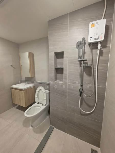 The Stage Mindscape Ratchada-Huai Khwang, Bangkok, Pracha Rat Bamphen Rd, Samsen Nok, Huai Khwang, Bangkok, 1 Bedroom, 32 sqm, Condo For Rent, by ชรัญญ์ชัย วัชระนิธิวงศ์, 500226264 - DDproperty.com