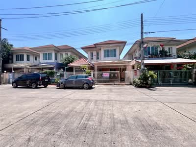 ขาย - หมู่บ้านปรีชา ราม1 ใกล้แยกมีสทีน ถนนรามคำแหง, กรุงเทพ