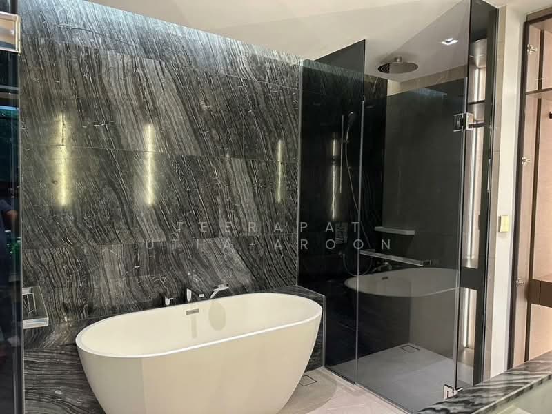 The Reserve 61 Hideaway, Bangkok, 92 Sukhumvit 61, Khlong Tan Nua, Watthana, Bangkok, 2 Bedrooms, 101 sqm, Condo For Rent, by Teerapat Utha-aroon, 500226292 - DDproperty.com