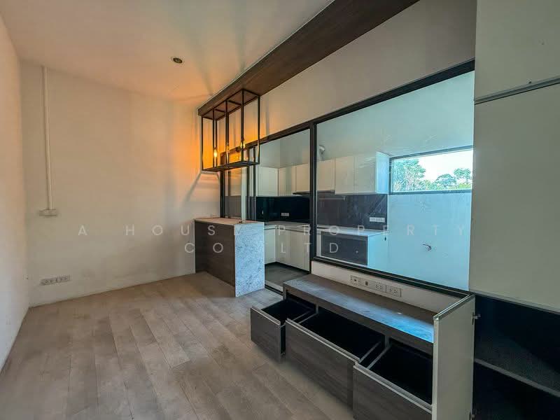 Home office in Sriracha (Bueng) ready for immediate use and business operation., Chon Buri (Pattaya), Bueng, Si Racha, Chon Buri (Pattaya), , 300 sqm, Office Space For Sale, by A House Property Co.,Ltd., 500226294 - DDproperty.com